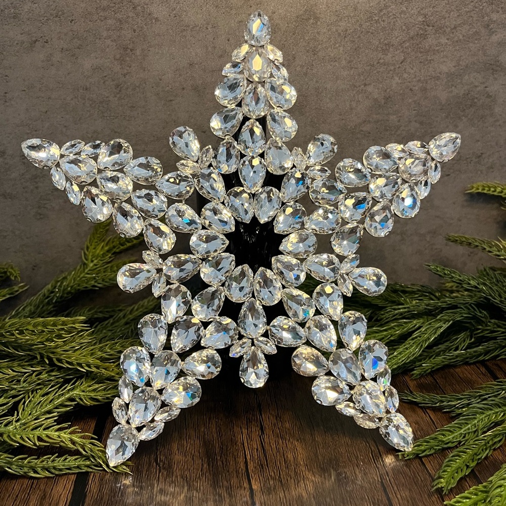 Rhinestone Star Tree Topper with Crystal Accents for Elegant Holiday Decor